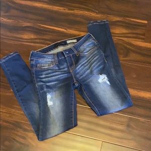 AéRopostale jeggings size 0- ripped stretchy jeans